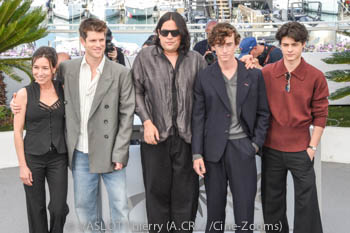 Lola Dueñas, Miguel Bernardeau, Carlos González, Guitarricadelafuente, Milo Quifes 