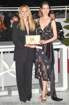 Virginie Efira, Tao Okamoto (Prix d'Interprétation Féminine)