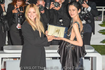 Virginie Efira, Tao Okamoto (Prix d'Interprétation Féminine)